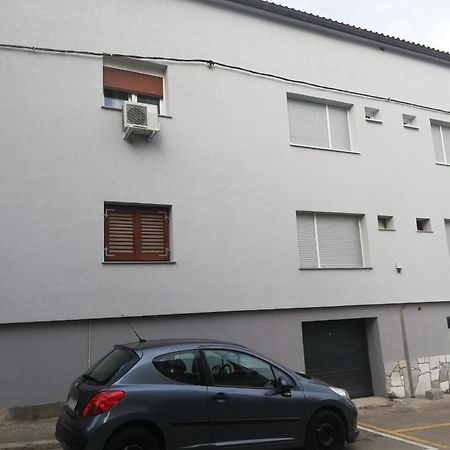 Penelope Apartment Pula Bagian luar foto
